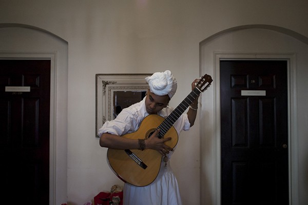http://www.rubensalvadori.com/files/gimgs/th-28_Misspelling Vodou - Ruben Salvadori-26.jpg